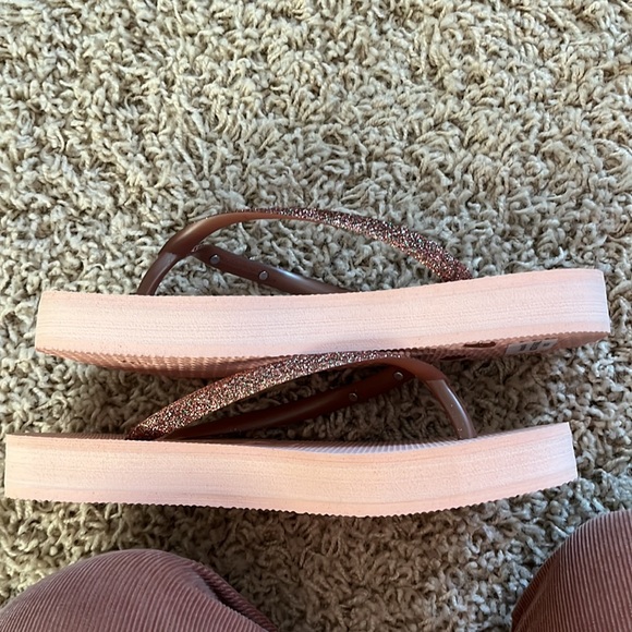 Havaianas flip-flops. NWOT - Picture 4 of 4
